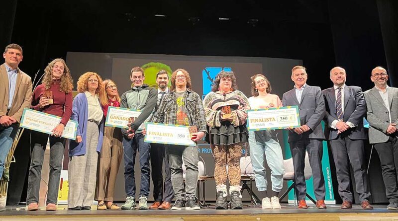 Foto Grupal X Edición Concurso Antonio Diestre CPIFP Bajo Aragón. Ganadores y Finalistas.